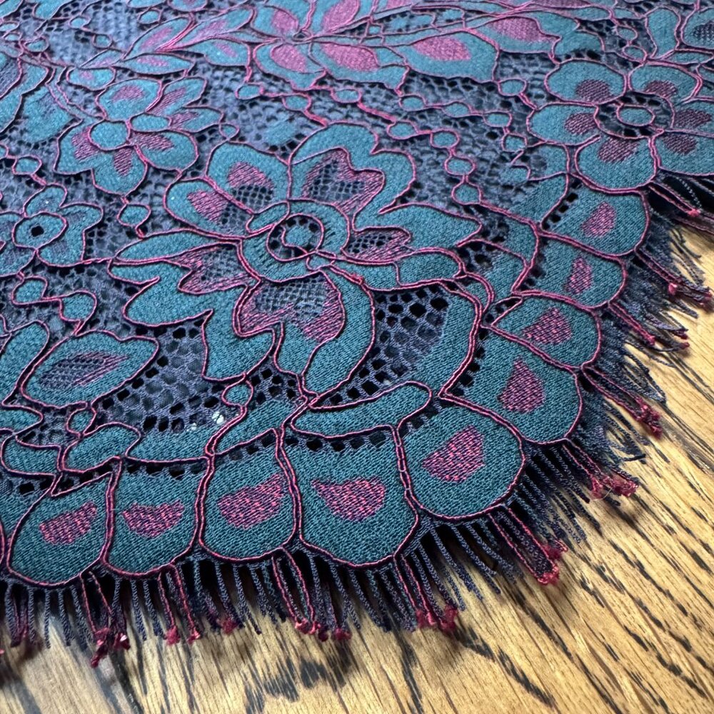 Brooks Brothers Women's Lace Overlay Dress Black and Burgundy Size 14 - Picture 5 of 11